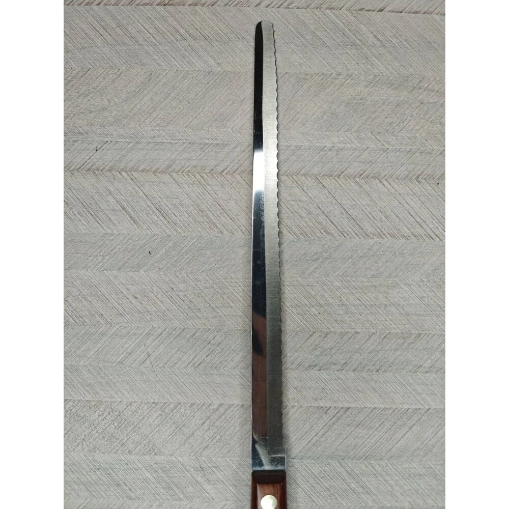 Vintage Robeson Frozen Heat Serrated Slicing Carving Knife Wooden Handle